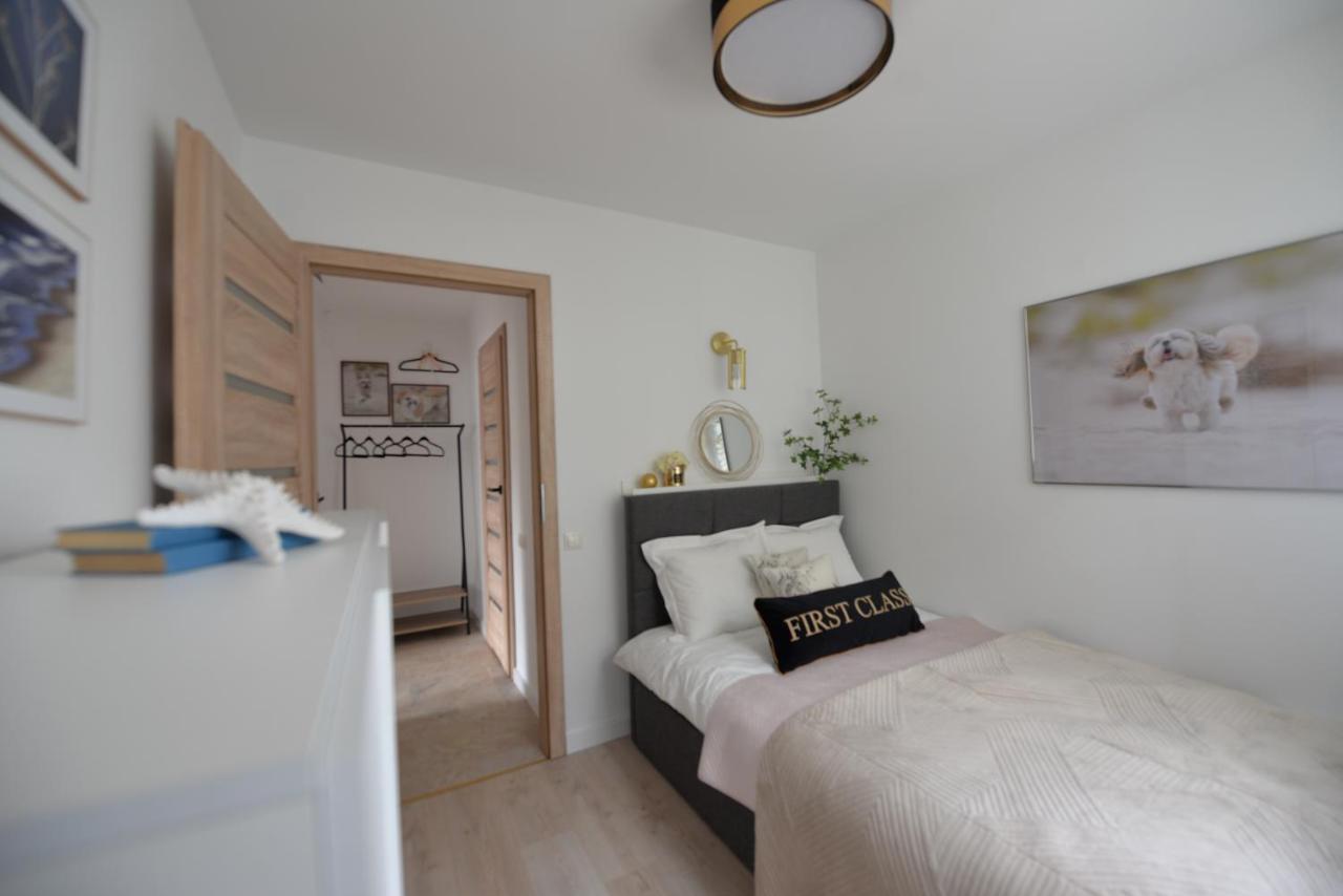 Apartament Na Fali Szczecin Buitenkant foto